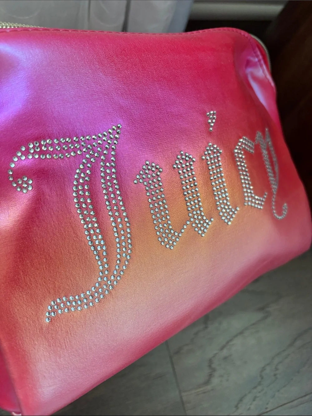 Juicy Couture Travel Wedge Cosmetic,vibrant ombré effect,reflective rhinestones
